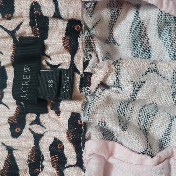 J. Crew pull on shorts with minnows - Picture 3 of 5
